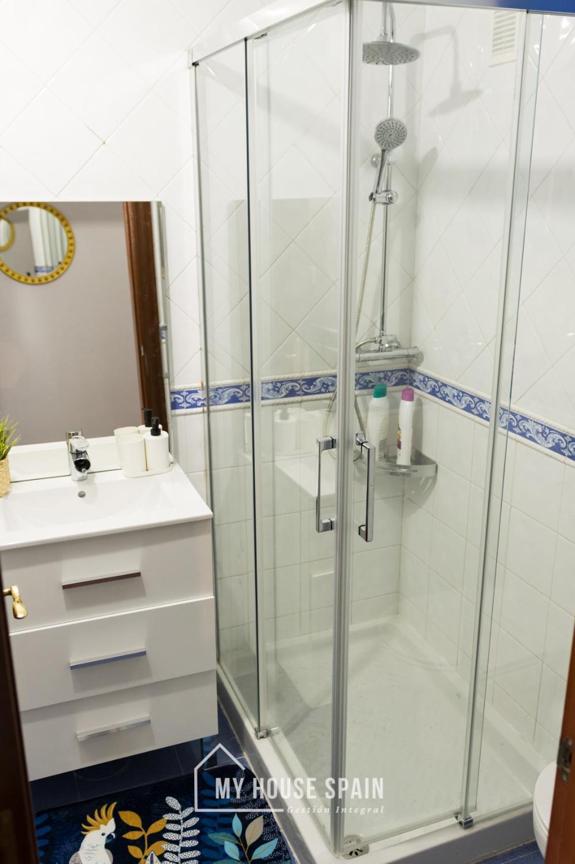 Apartamento Myhousespain - Playa De Poniente, Con Vistas Al Mar Y Parking Gratuito